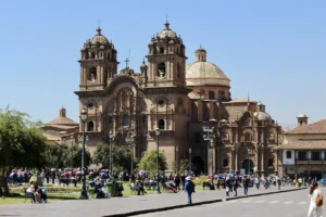 Una imagen de la catedral de Cusco en Perú